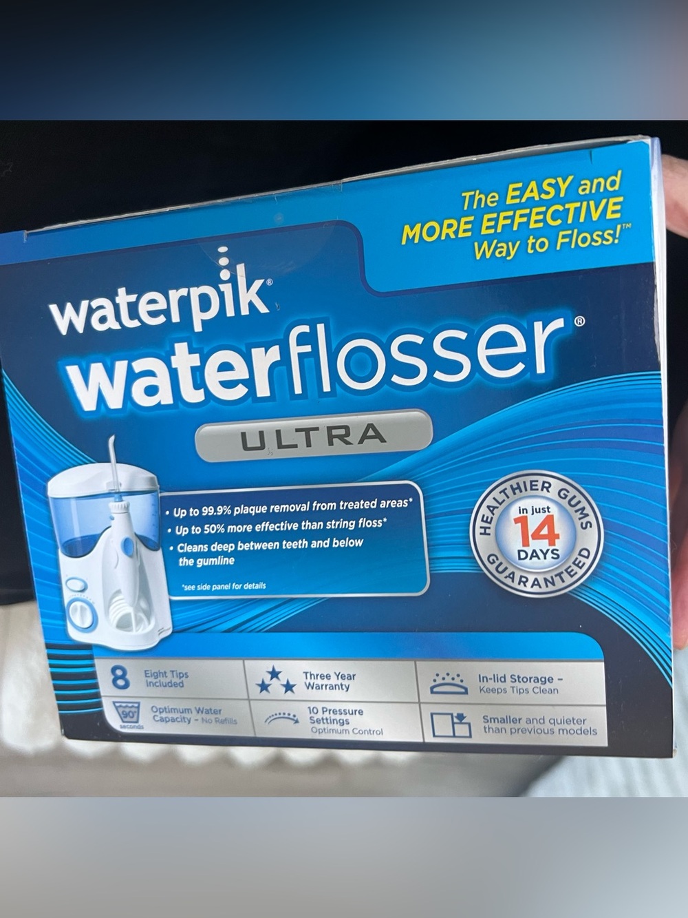 NEW in box Waterflosser Ultra in White/Blue - Effective Home Oral Care